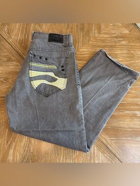 Jinzu Gray Jeans with Yellow Accents on Pockets READ